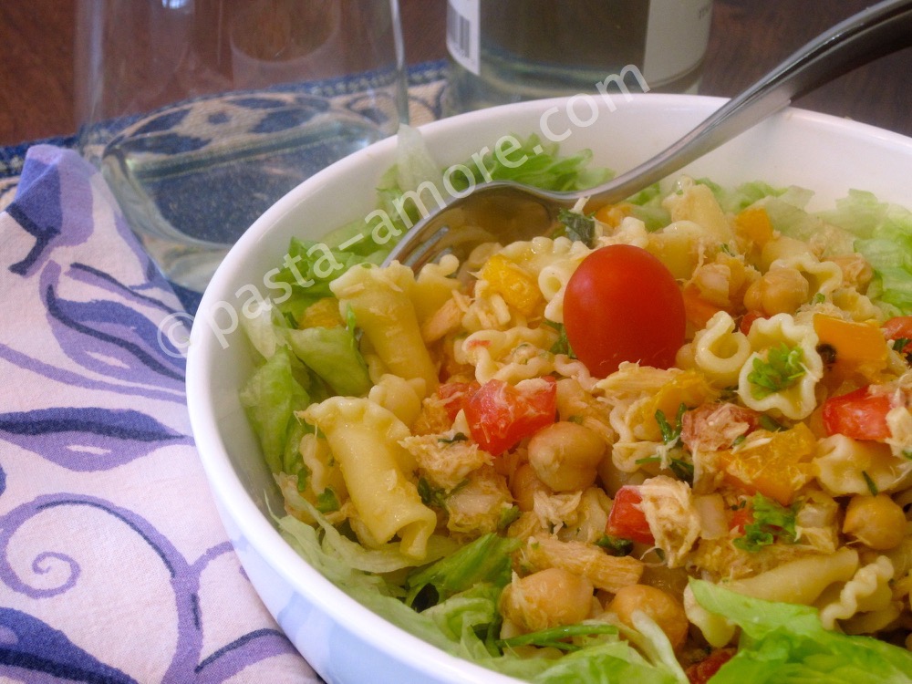 Garbanzo bean salad with Pasta Garbanzo bean saladwith Pasta